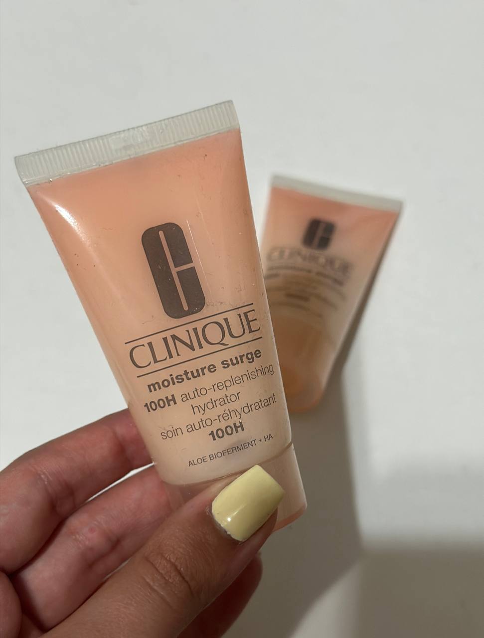 کرم آبرسان ۱۰۰ ساعته کلینیک – moisture surge 100H Clinique