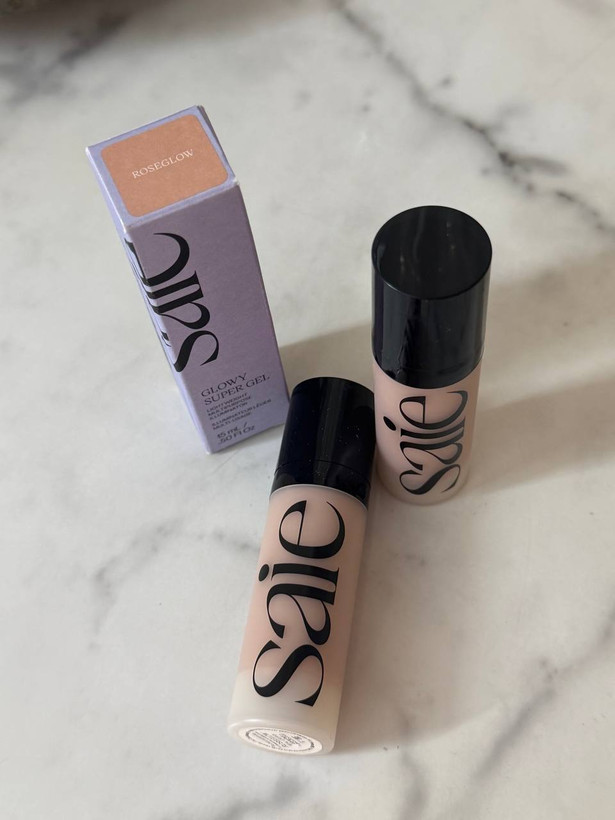 Saie glowy super gel roseglow ژل گلویی سِی