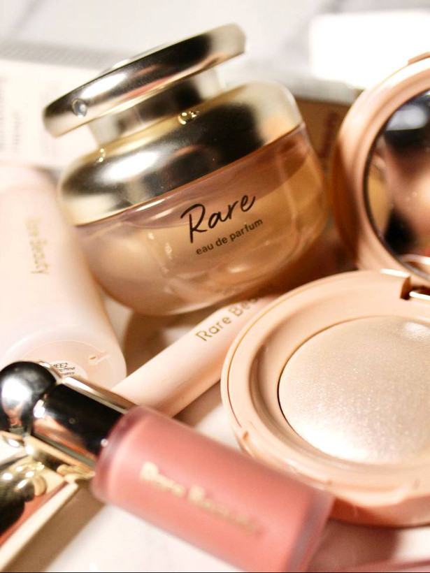 عطر RARE BEAUTY